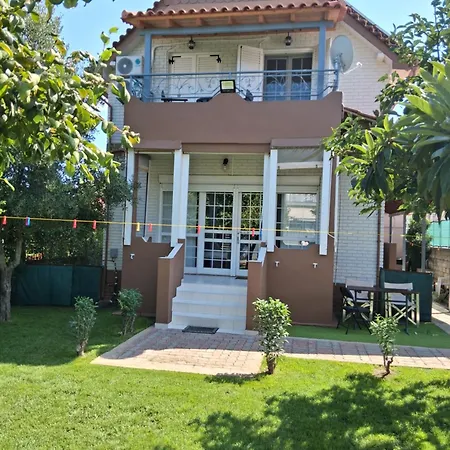 Apartament Galini 2 *