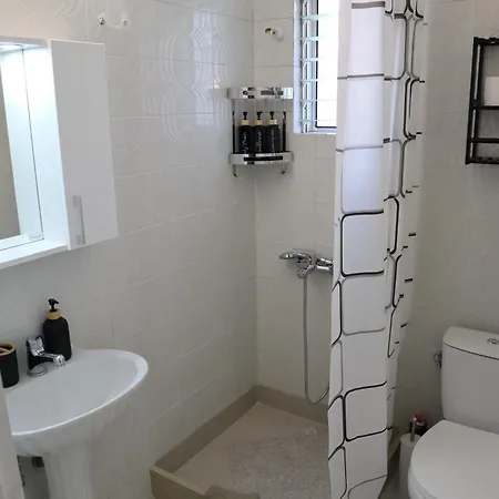 Apartament Galini 2 *